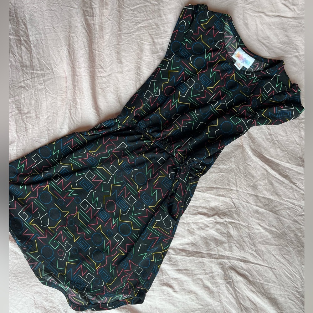 LuLaRoe size 4 dress w/ pockets